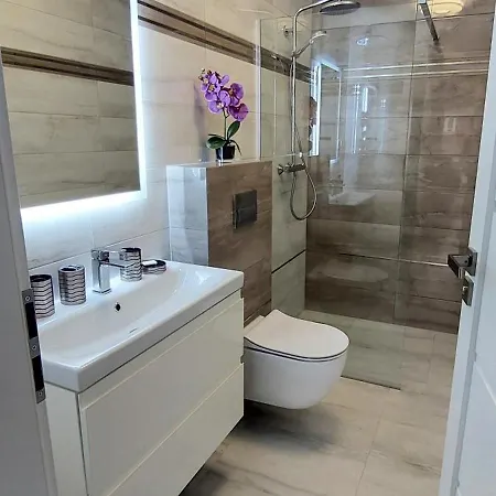 Apartment 3